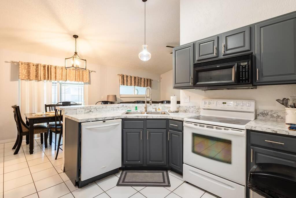 13 Mins From Disney Arcade, Private Pool, & Themed Rooms Orlando Esterno foto